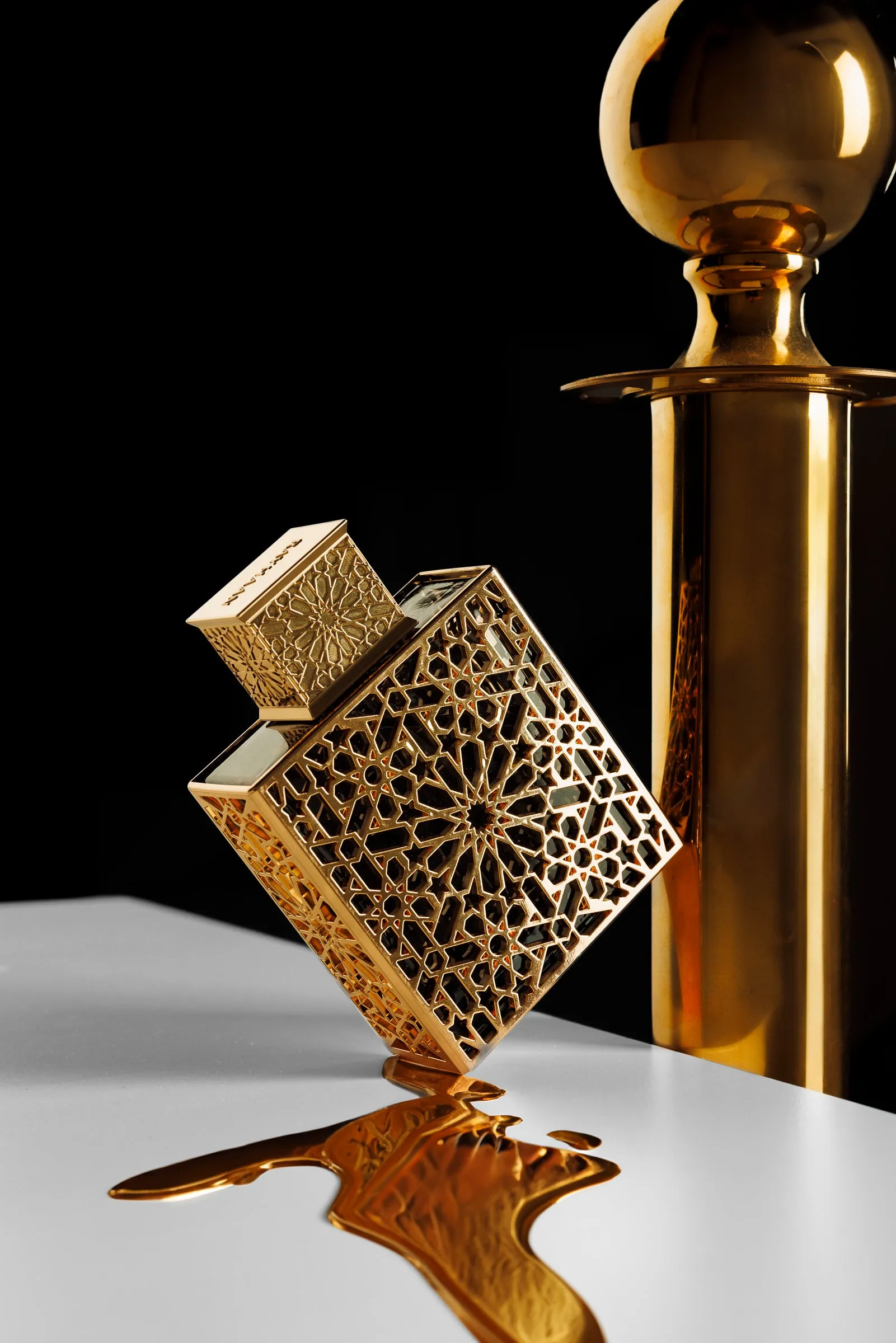 Fragancia árabe Rayhaan Elixir disponible en Luzents Riobamba Ecuador