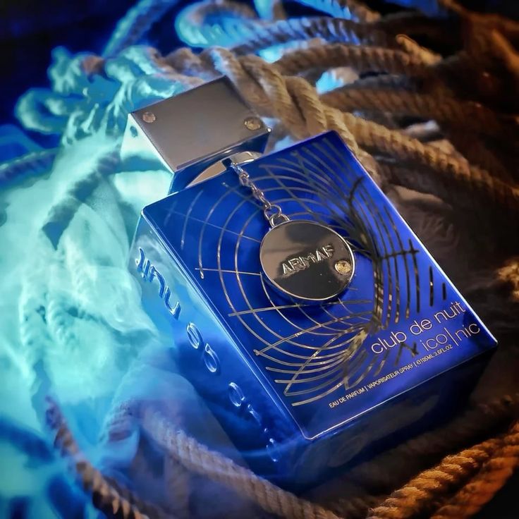 Presentación del perfume Armaf Club de Nuit Iconic para hombre en Luzents Riobamba