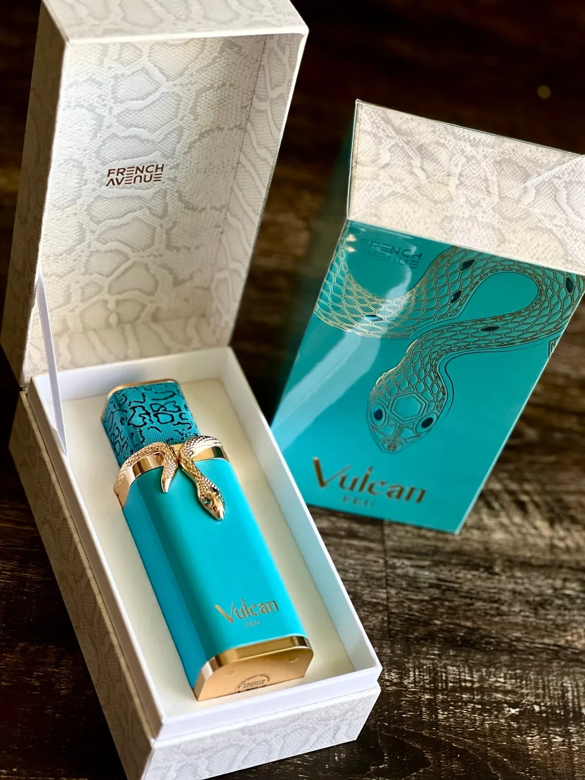 Perfume intenso French Avenue Vulcan Feu original en Luzents Riobamba Ecuador