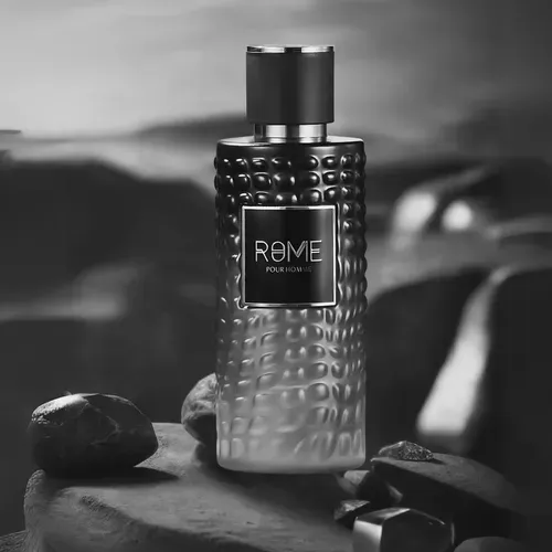 Caja y empaque elegante del perfume Rome Pour Homme Riobamba Ecuador